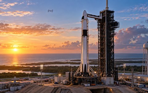 Crew-13: когда запуск к МКС и кто летит с Сергеем Тетерятниковым